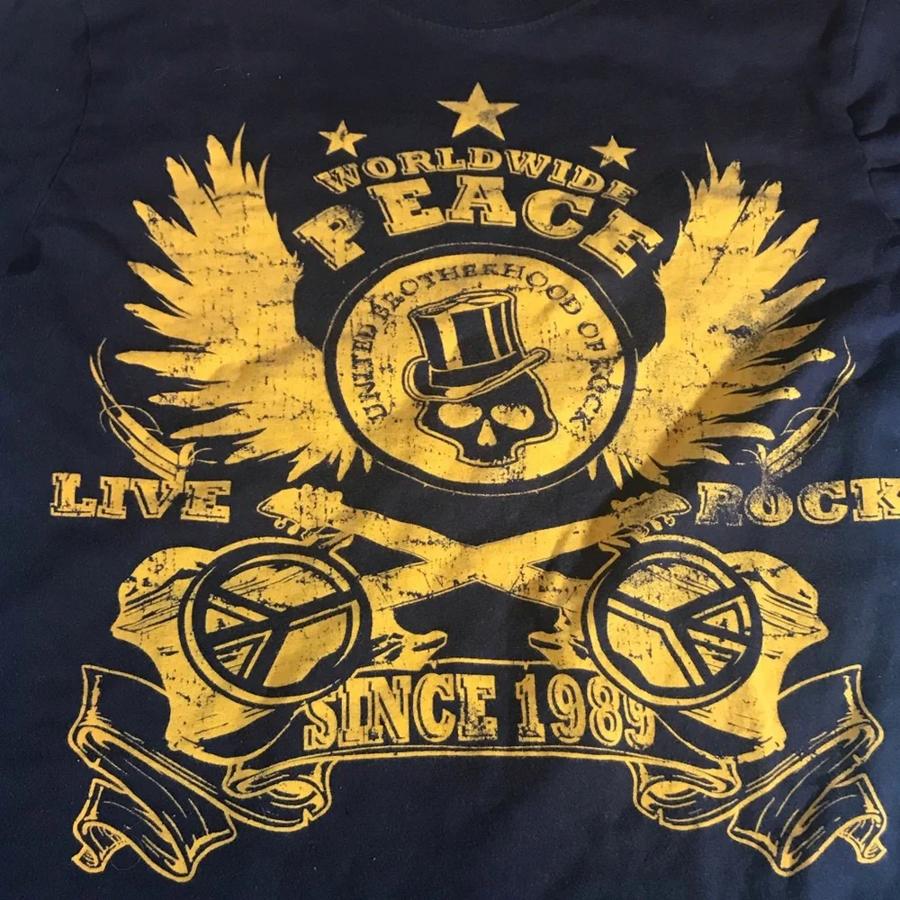Vintage Y2K Graphic Tee Rock Navy & Yellow